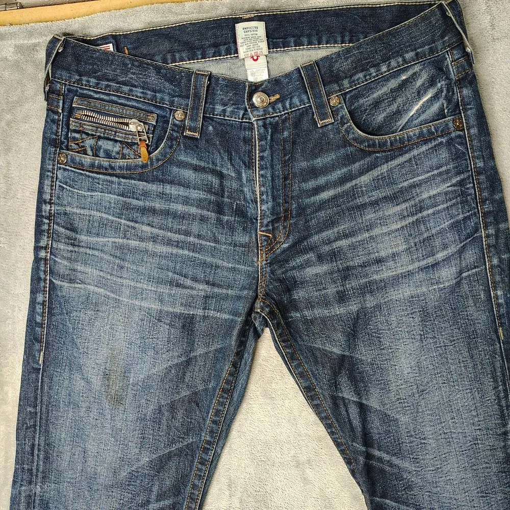 True Religion Bobby Jeans Mens 36x35 Blue Straight Leg Faded Distressed USA Made